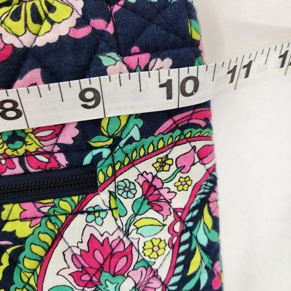 VERA BRADLEY Hipster Crossbody Bag Petal Paisley Blue Pink Cloth RETIRED - Picture 10 of 14